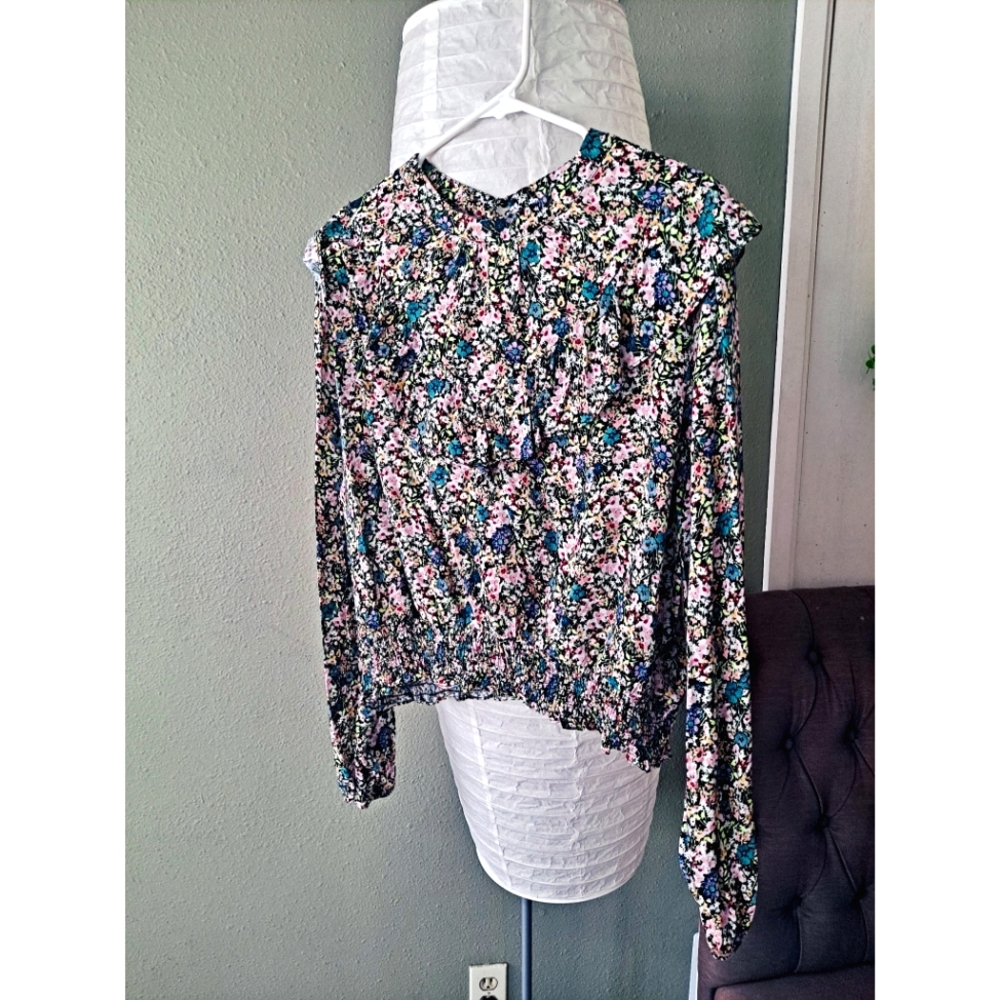 Floral Ruffle top
